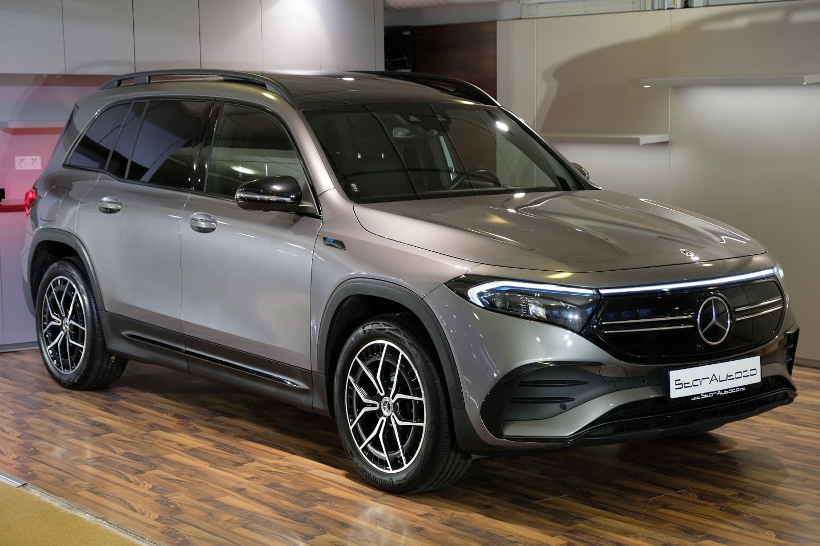 300 4M AMG/7-seter/Pano/Memory/360/DistronicPlus/++ – bilde 1