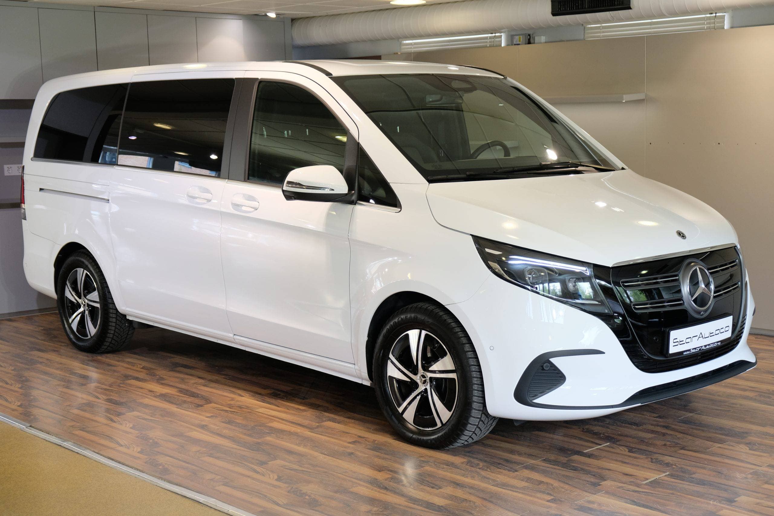 300 A2 7s Facelift/360/Skinn/Distronic/El.dører++ – bilde 1